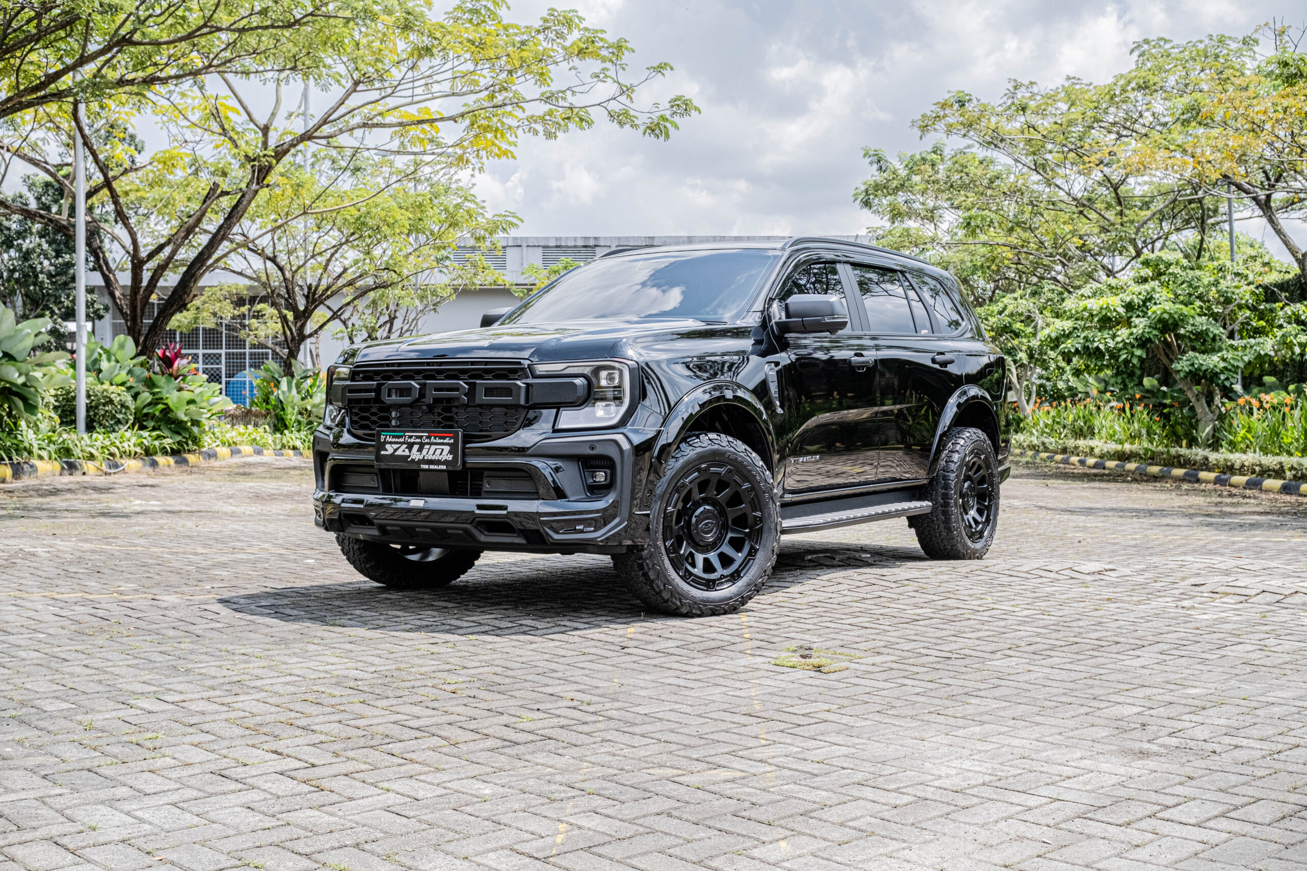 _____BLACK-NIGHT HORSE EDITION🔥 📸__Ford EVEREST Next-Gen _____BLACK-NIGHT HORSE EDITION🔥 📸__Ford EVEREST Next-Gen